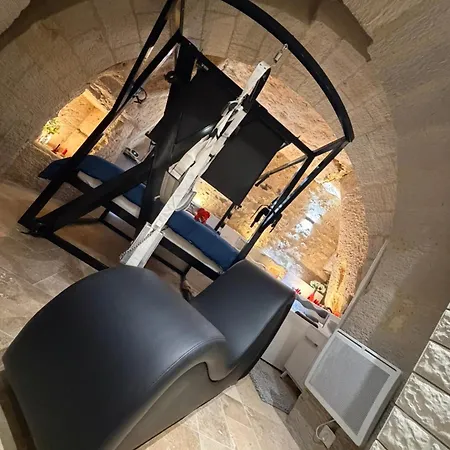 - Le Secret Des Profondeurs Gennes-Val-de-Loire