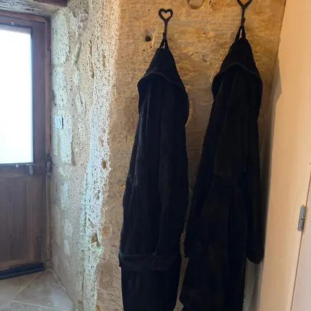 Liefdeshotel - Le Secret Des Profondeurs