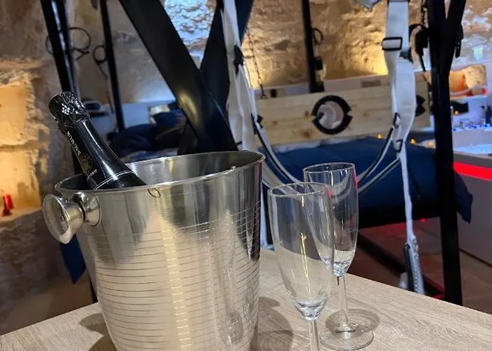 Liefdeshotel - Le Secret Des Profondeurs